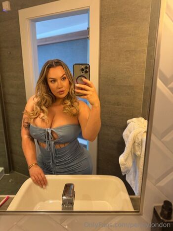 Mommys onlin / pennylondon / pennylondon_x nude photo #22