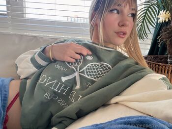 Pepper VI / peppernxtdoor nude photo #2
