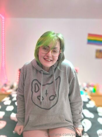 Grif / peterpan-sexual nude photo #3