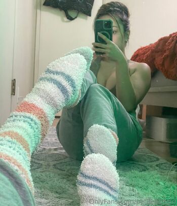 Mia / petiteazngirl / petiteazngirl7 nude photo #4