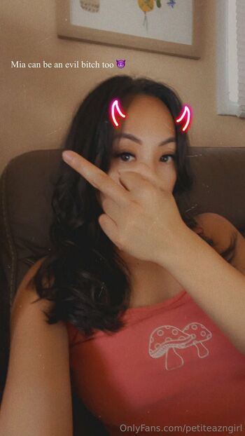 Mia / petiteazngirl / petiteazngirl7 nude photo #6