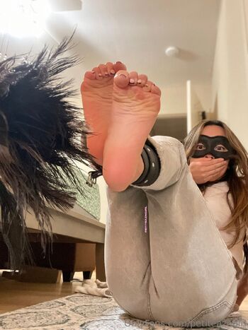 Mia / petiteazngirl / petiteazngirl7 nude photo #12