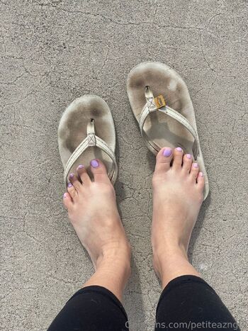 Mia / petiteazngirl / petiteazngirl7 nude photo #18