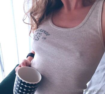 Bike Bab / petitecycliste nude photo #22