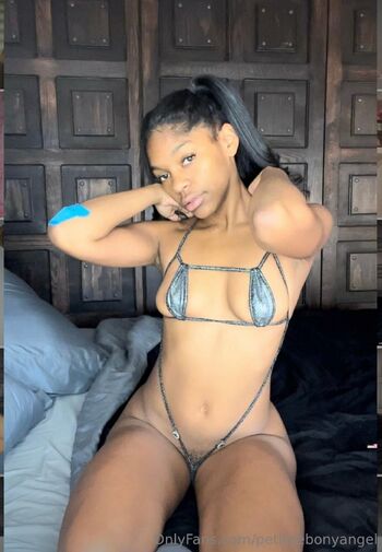 Pinkest Kitty on OF / petiteebonyangel nude photo #9