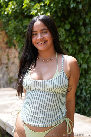 Emma / petitemmatv / itspetitemma nude photo #26