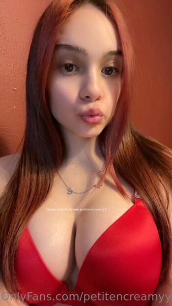 Corinna Camero / petitencreamyy / petitencreamy / corinnacameron nude photo #10