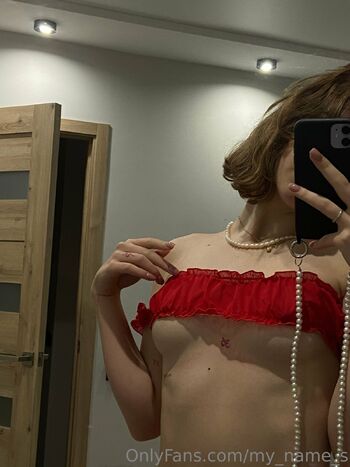 Petit Sofi 18y. / petitesofii nude photo #8