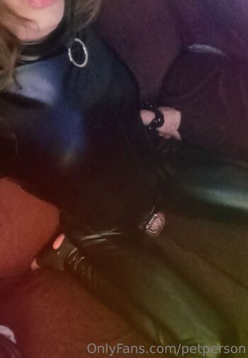 OnlyFans / petperson nude photo #2