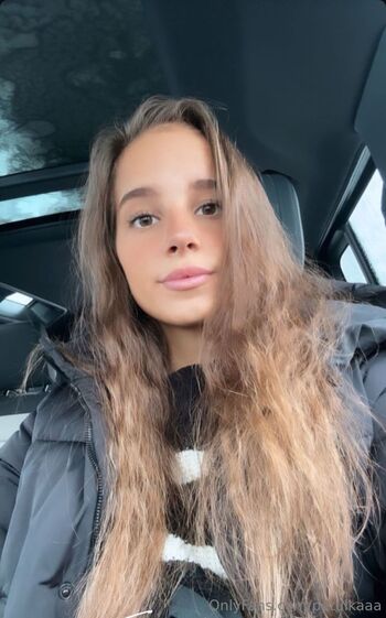 PEŤULA / petulkaaa nude photo #1