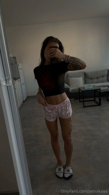 PEŤULA / petulkaaa nude photo #2