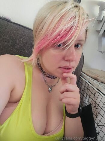 PiggyNukk / piggynukka nude photo #11