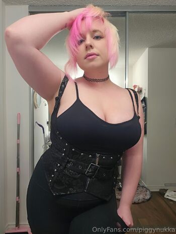 PiggyNukk / piggynukka nude photo #31