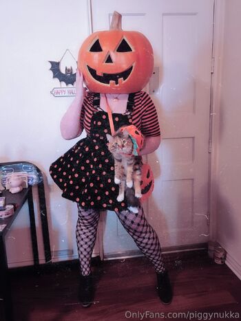 PiggyNukk / piggynukka nude photo #35