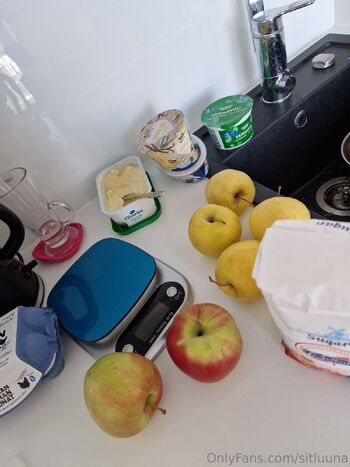 Shiili / pikkusiili nude photo #25