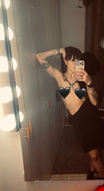 Pin / pina93 / pina_renzi nude photo #9