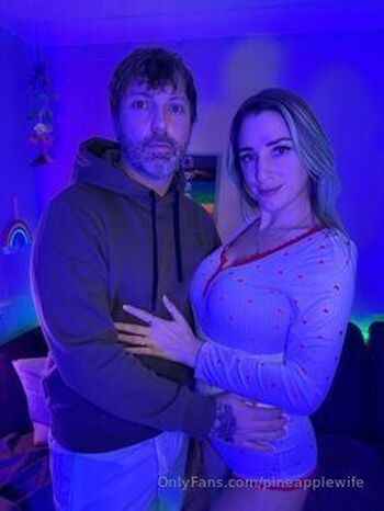 Pina Wiley FREE PAGE / pineapplewife / pineapplewife1990 nude photo #31