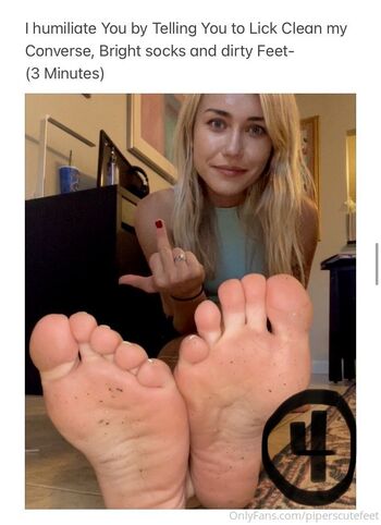 OnlyFans / piperscutefeet nude photo #5