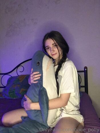 Polly / pixie_polly nude photo #2