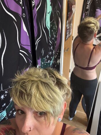 Pixie Skye 31ST JULY EXPLICIT ON FEE / pixiegirlcamxxx nude photo #21