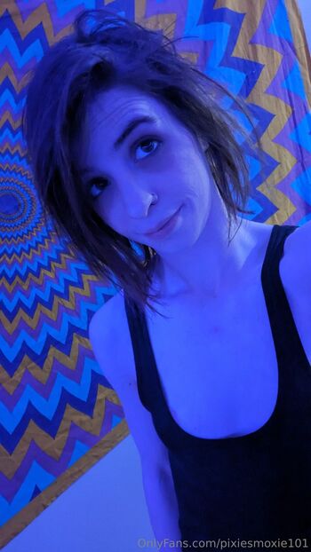Fawn - pixiesmoxi / pixiesmoxie101 nude photo #7
