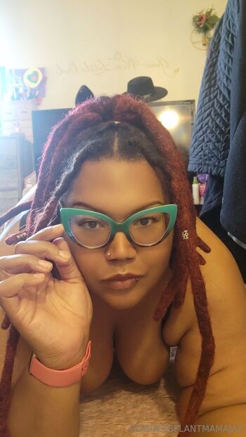 Ms. Designer Pussy / plantmamajaz nude photo #3