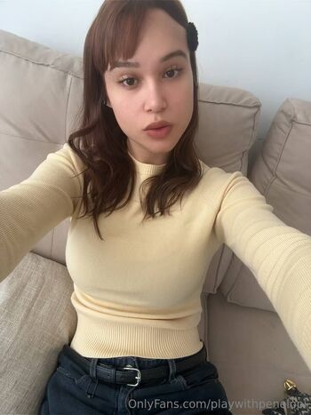 Penelopi / playwithpenelopi nude photo #16