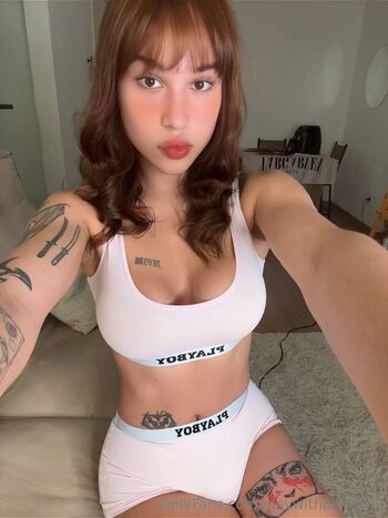 Penelopi / playwithpenelopi nude photo #27