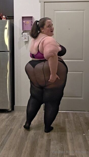 𝐒𝐒𝐁𝐁𝐖 𝐑𝐚𝐜𝐡𝐞𝐥 / plumcrazyrach nude photo #11