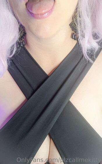 Kitt / plzcallmekitty / pleasecallmekitty nude photo #16
