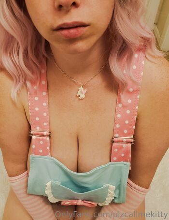 Kitt / plzcallmekitty / pleasecallmekitty nude photo #30