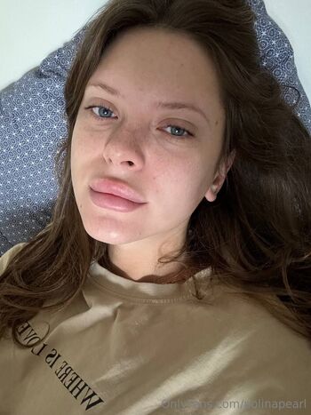 𝙋𝙊𝙇𝙄𝙉 / polinapearl nude photo #16