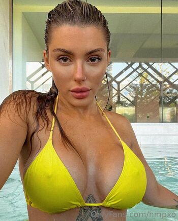 Polli / polliepockettt nude photo #10