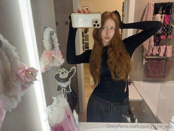 Polly / polly_the_vip nude photo #5