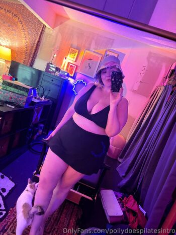 Poll / pollydoespilatesintro nude photo #3