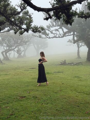 Little Poll / pollylittlecaprice nude photo #17