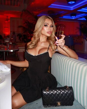 𝐏𝐨𝐧𝐲 𝐁𝐮𝐧𝐧𝐲 𝐓𝐬 𝐓𝐨𝐩 𝐒𝐞𝐥𝐥 𝐕𝐢𝐝𝐞𝐨 𝐂𝐚𝐥 / ponybunyfree nude photo #5