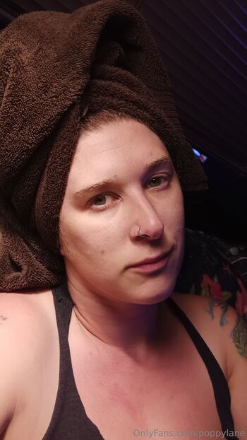 Miss Poppy Lan / poppylane / miss_poppy_lane / misspoppylane nude photo #2