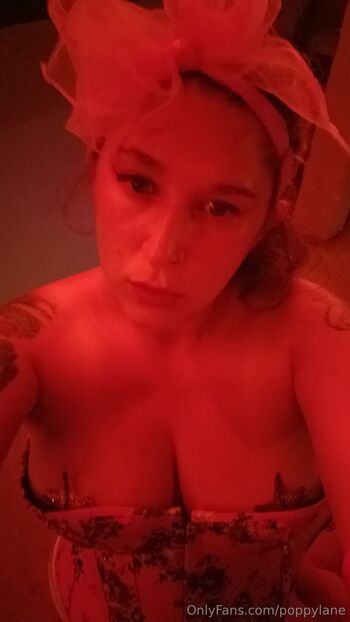 Miss Poppy Lan / poppylane / miss_poppy_lane / misspoppylane nude photo #10