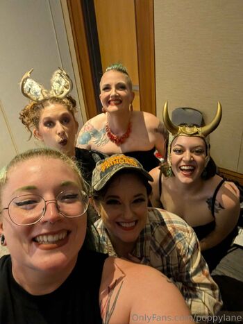 Miss Poppy Lan / poppylane / miss_poppy_lane / misspoppylane nude photo #20