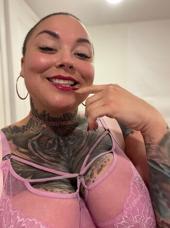 Poppy Plump Toe / poppyplumptoes nude photo #2