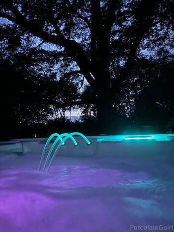 Rosealin / porcelaingoirl nude photo #27