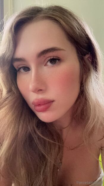 Rosealin / porcelaingoirl nude photo #39