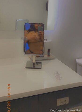 Pornluhthick free / pornluhthick nude photo #11