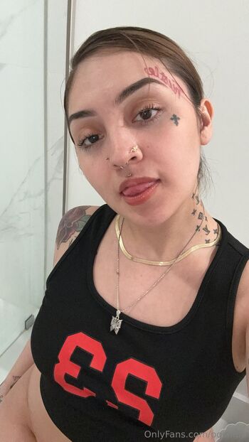 Nio / poshnio nude photo #8