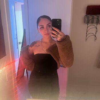 Nio / poshnio nude photo #14