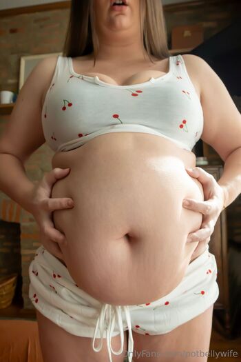 potbellywif / potbellywife nude photo #4