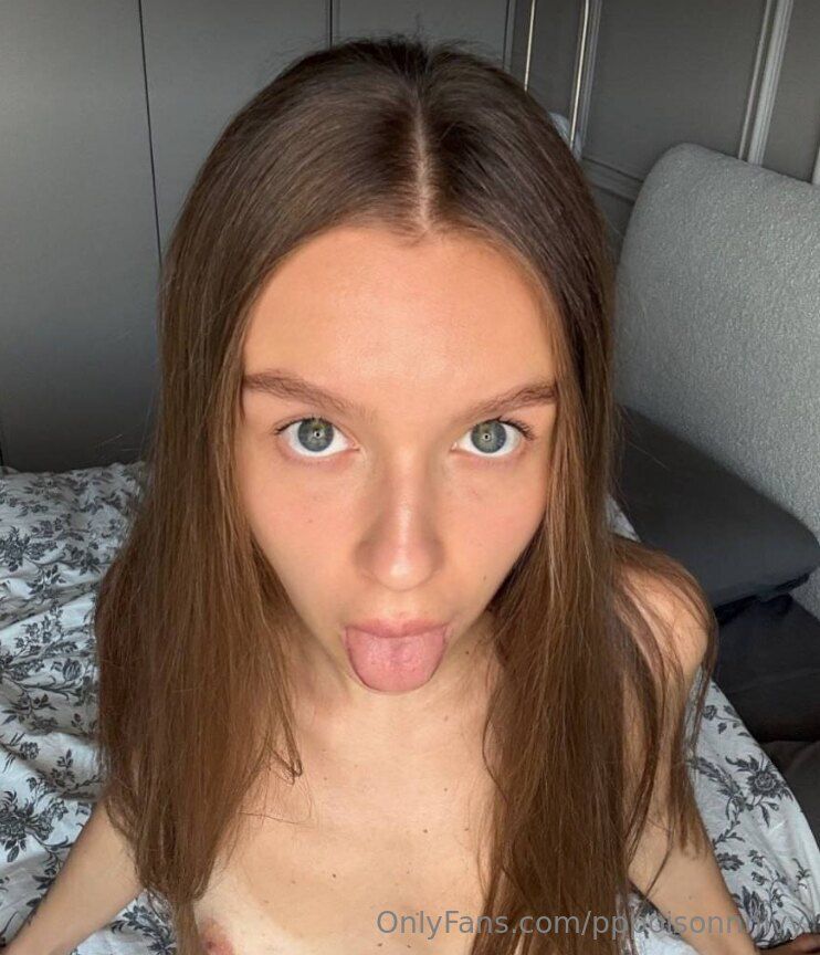 𝐏𝐨𝐢𝐬𝐨𝐧 𝐈𝐯 / pppoisonnnivy nude photo #20