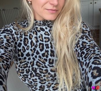 Polly Pocket / pregnantpolly30 nude photo #10