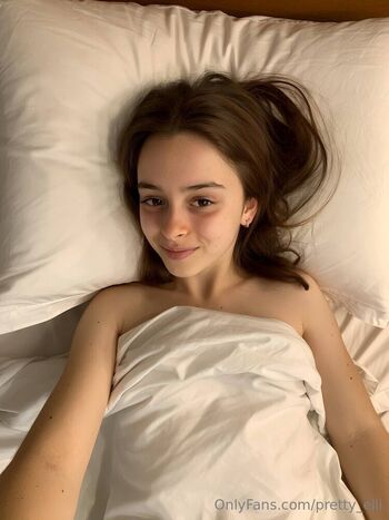 𝙀𝙡𝙡𝙞 / pretty_elli nude photo #3